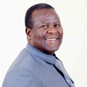 Reverend Paul Bayethe – Damasane